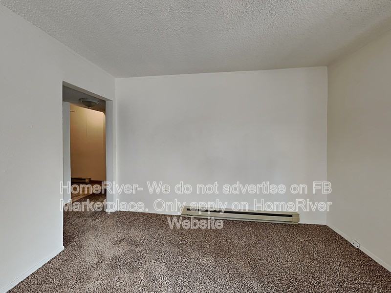 3115 W Trinity Pl - Photo 3 of 19