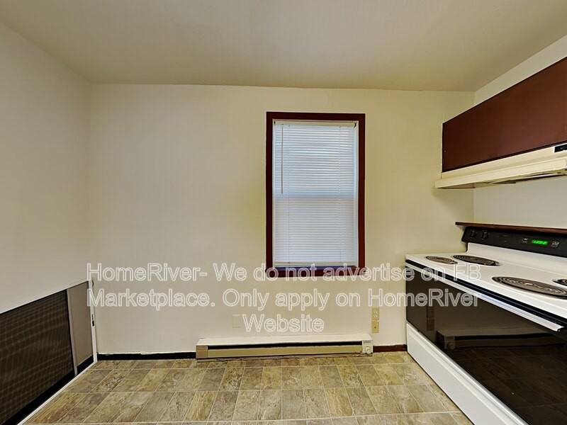 3115 W Trinity Pl - Photo 5 of 19