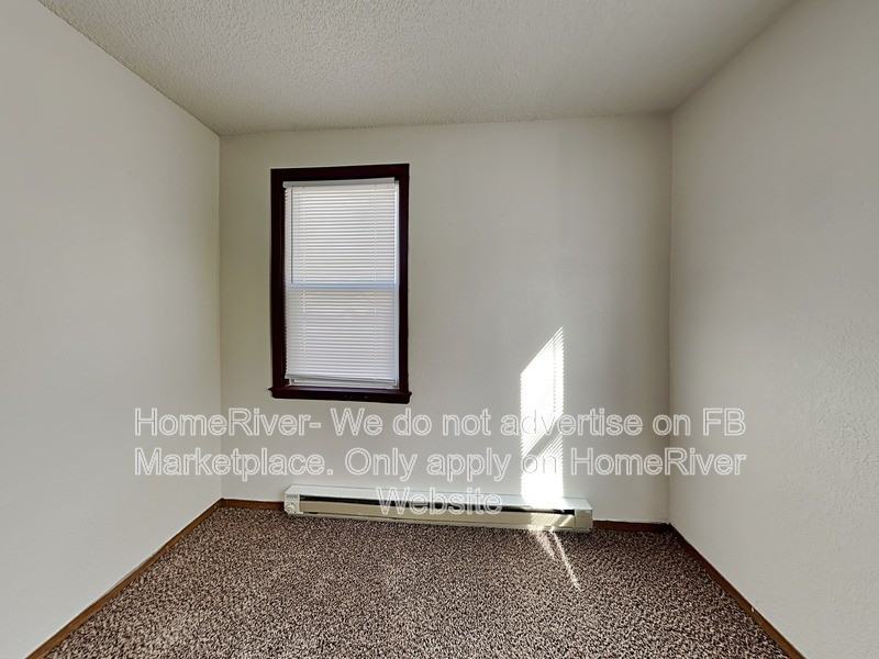 3115 W Trinity Pl - Photo 7 of 19