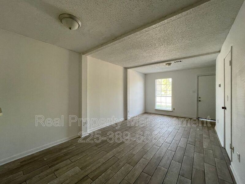 750 Hospital Rd #O2 - Photo 4 of 16