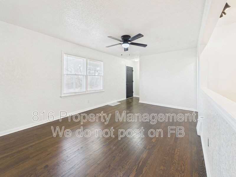 5620 E 103rd St - Photo 6 of 30