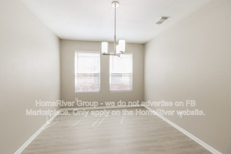 20911 Foxwood Glen Ln - Photo 3 of 21