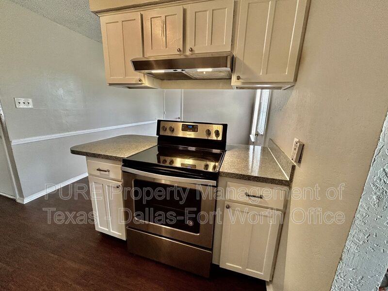 3505 Biscay Dr - Photo 5 of 27