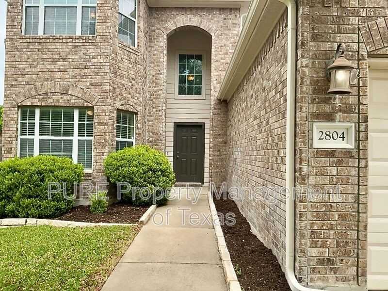 2804 Beach Plum Cv - Photo 2 of 30