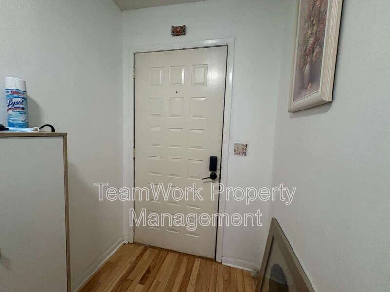 1161 Shadow Lake Cir #E - Photo 4 of 18