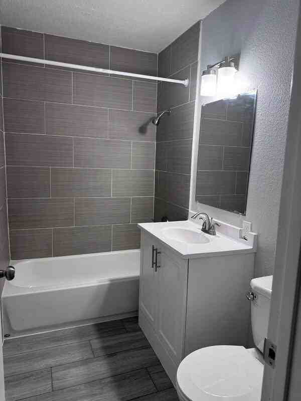 2445 Town Cir #8 - Photo 4 of 4