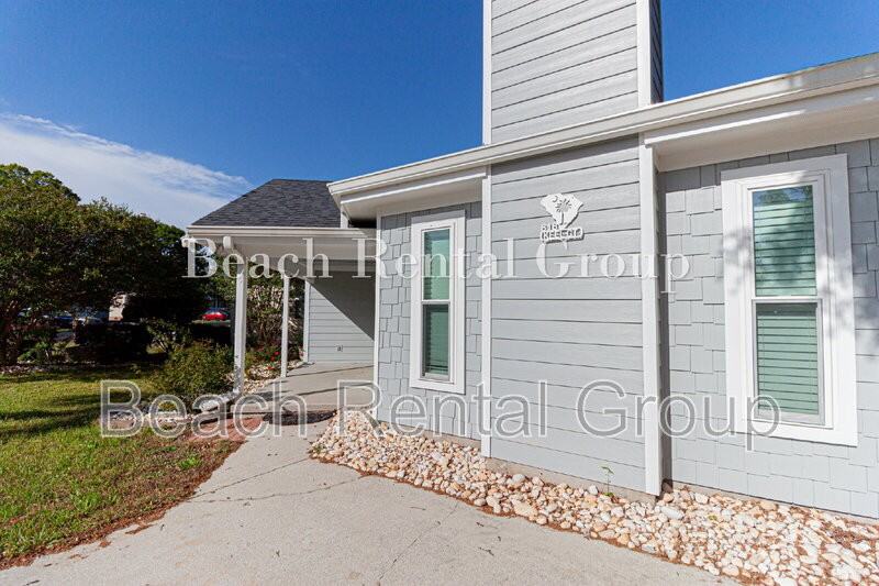 818 Keel Ct - Photo 2 of 26