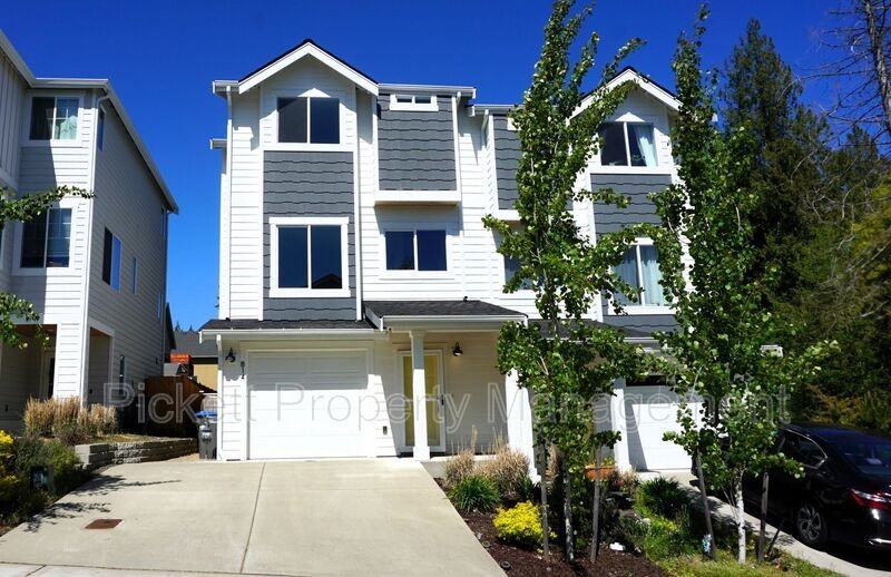 814 Nw Highgarden Dr - Photo 2 of 21