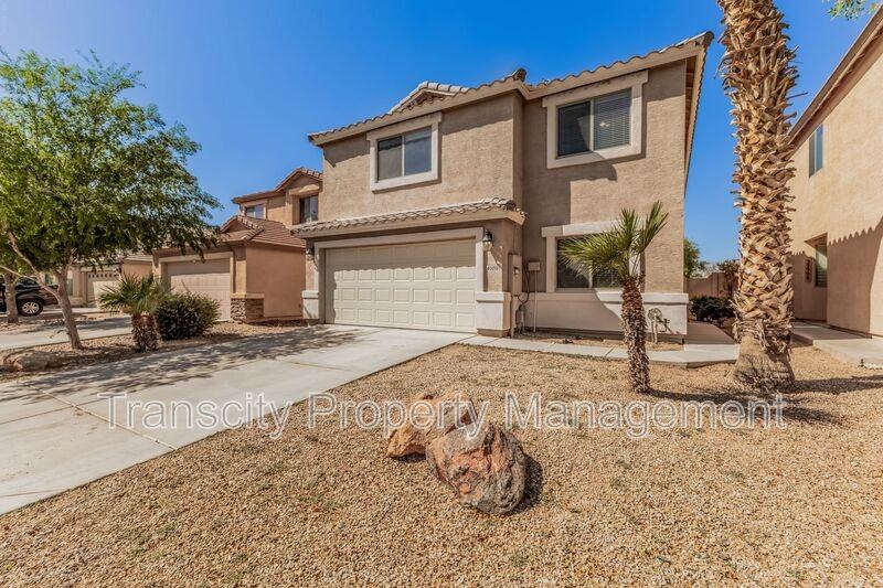 40010 W Thornberry Ln - Photo 2 of 21