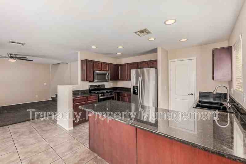 40010 W Thornberry Ln - Photo 7 of 21