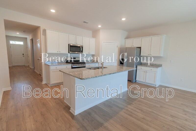 246 Marauder Drive - Photo 5 of 28