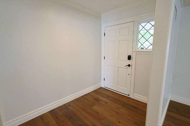 4334 Olive Ave - Photo 4 of 32