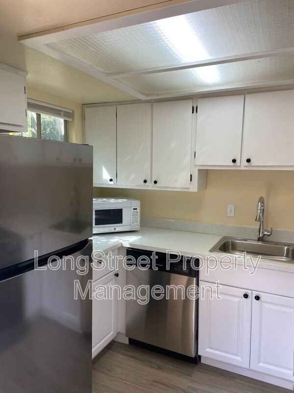 5910 Sw Karla Ct - Photo 3 of 17