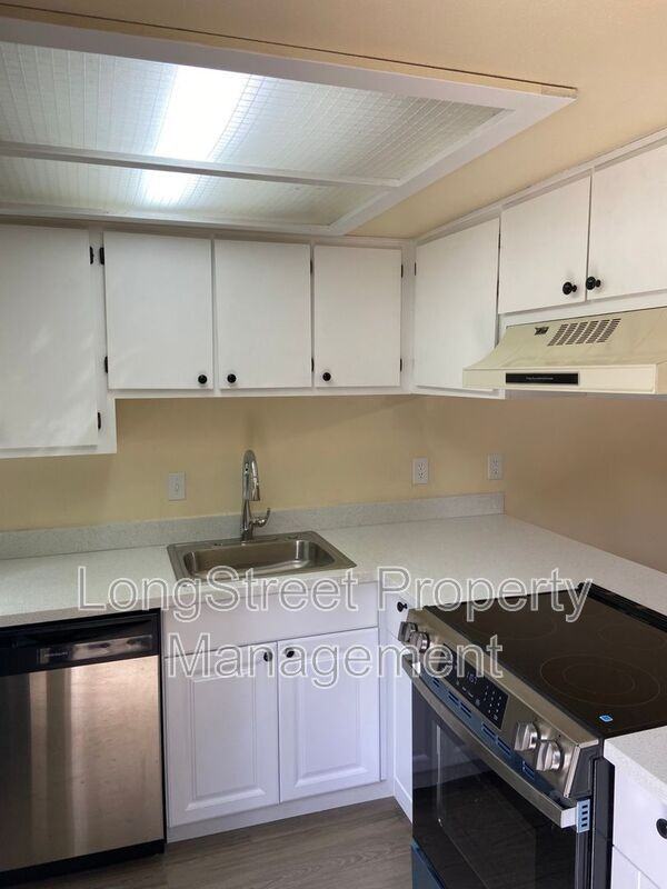 5910 Sw Karla Ct - Photo 4 of 17