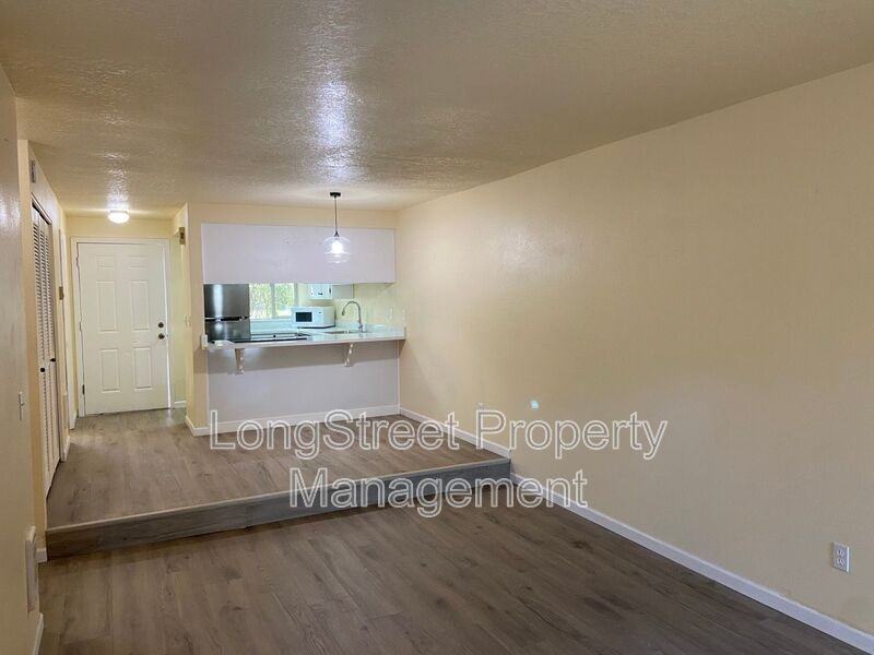 5910 Sw Karla Ct - Photo 6 of 17