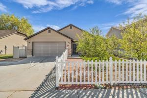 featured image of 138 Sam Gates Rd