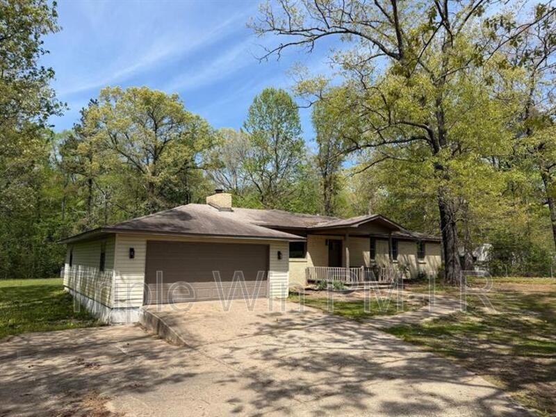 17512 Bradshaw Rd - Photo 3 of 38