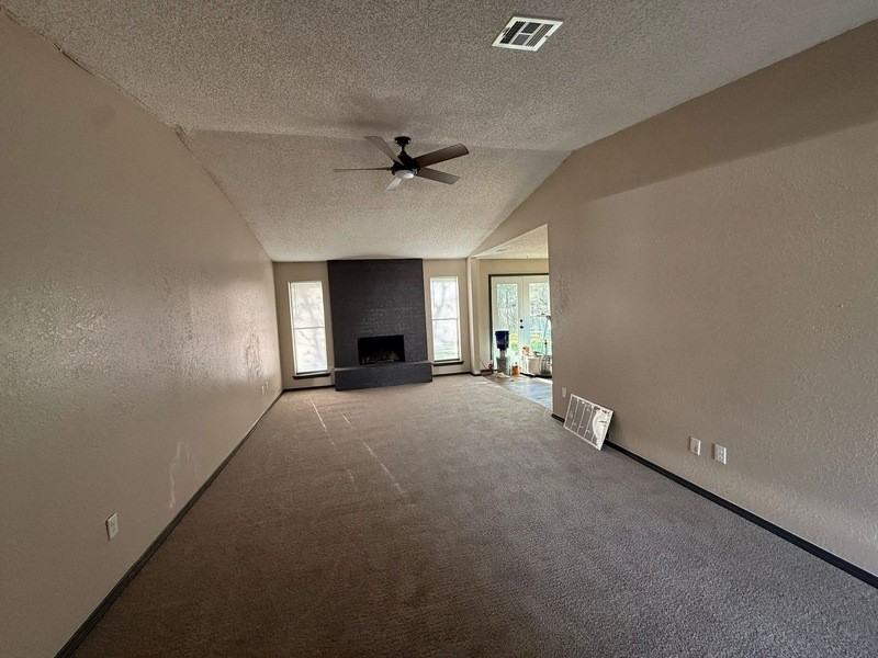 8212 N 118th East Ave - Photo 3 of 9