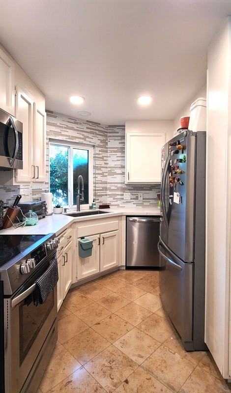 5750 Friars Rd - Photo 7 of 18