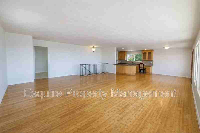 1275 Buena Vista St - Photo 6 of 24