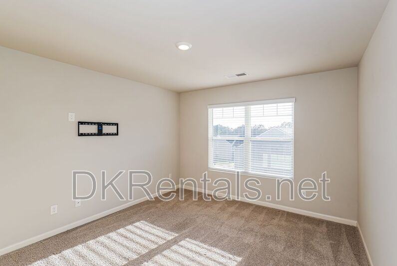 6350 Rockaway Rd - Photo 7 of 15