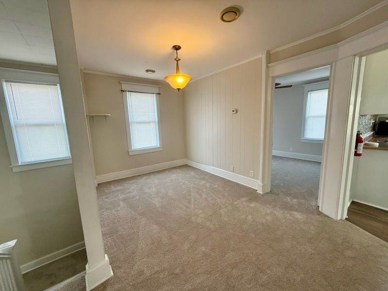 404 W Broad St ##2 - Photo 2 of 4