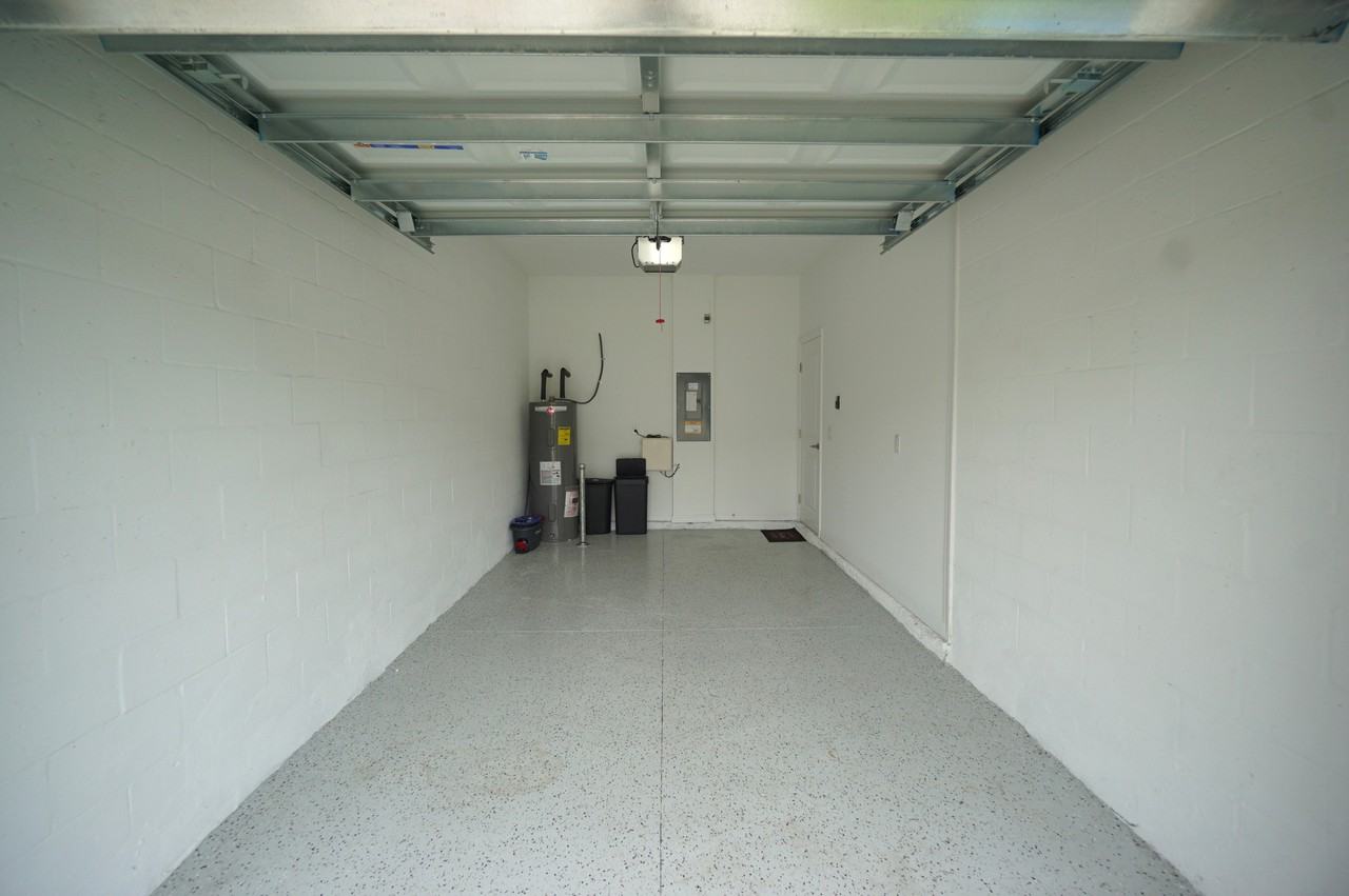 2407 Paravane Way - Photo 4 of 29