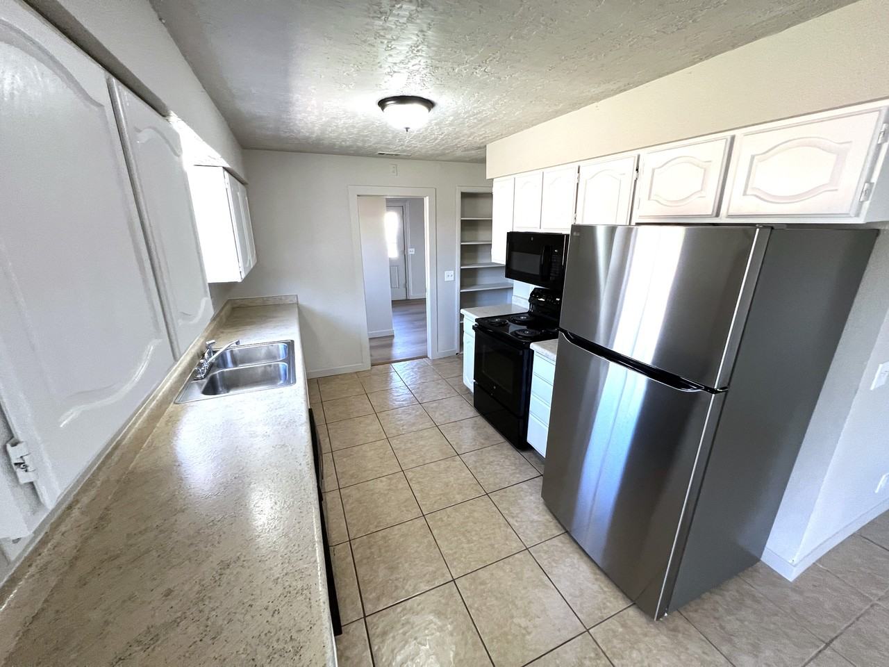 114 Wagon Wheel Dr - Photo 7 of 22