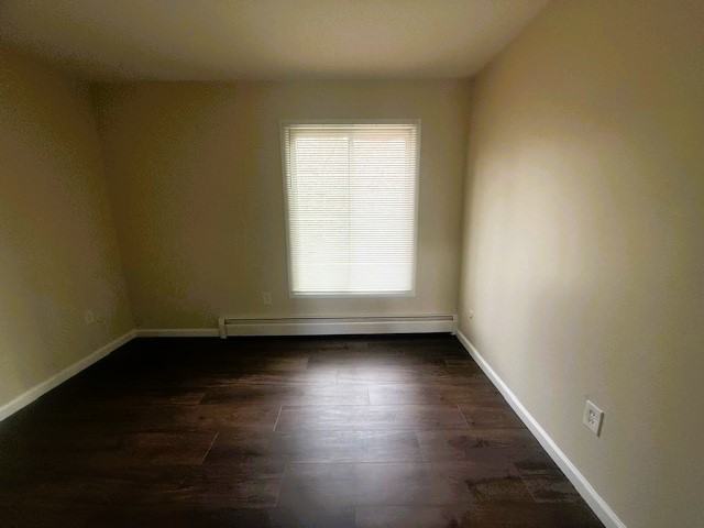 1741 W Onondaga St - Photo 3 of 23