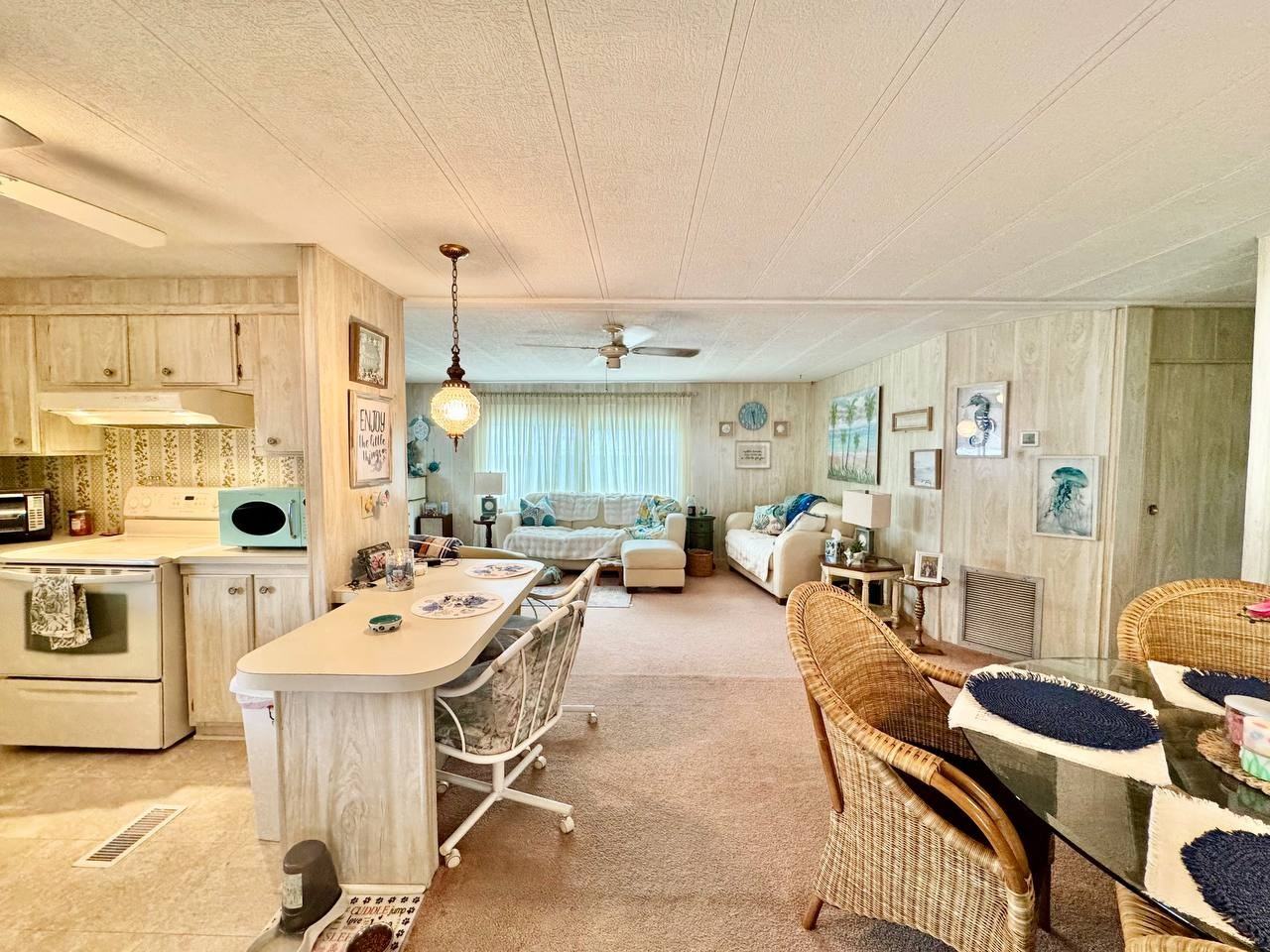 89 Cypress Dr - Photo 5 of 36