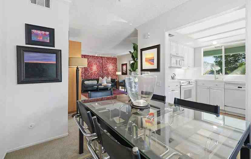 1501 Ptarmigan Dr #1C - Photo 5 of 12