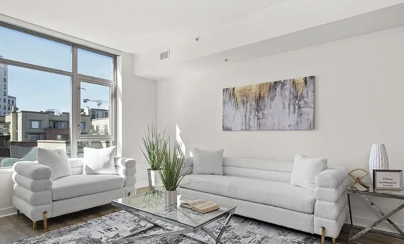 1441 9th Ave #609 - Photo 4 of 12