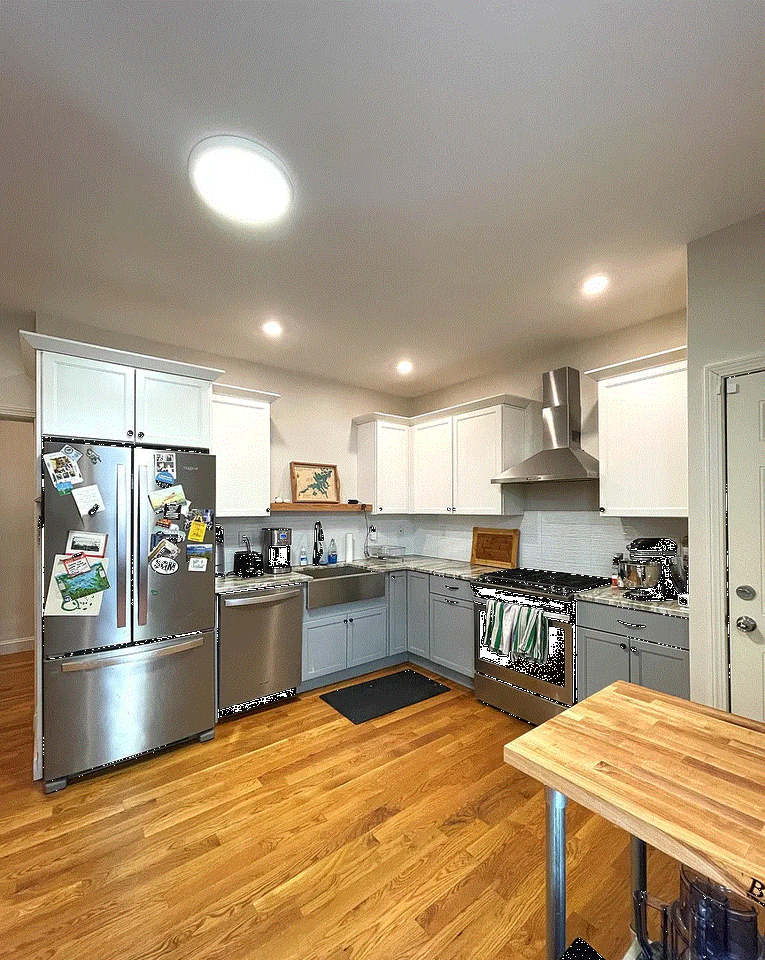 69 Boylston St - Photo 3 of 6