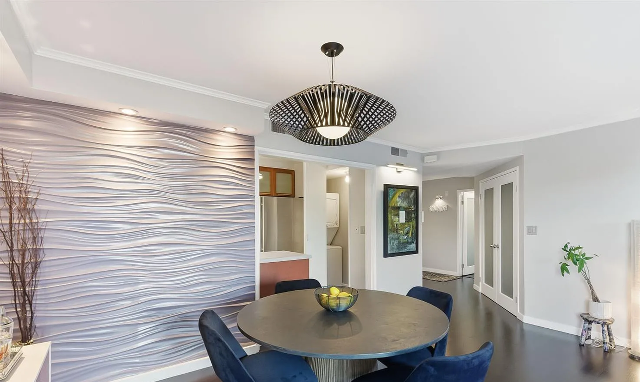 152 Lombard St #405 - Photo 6 of 35