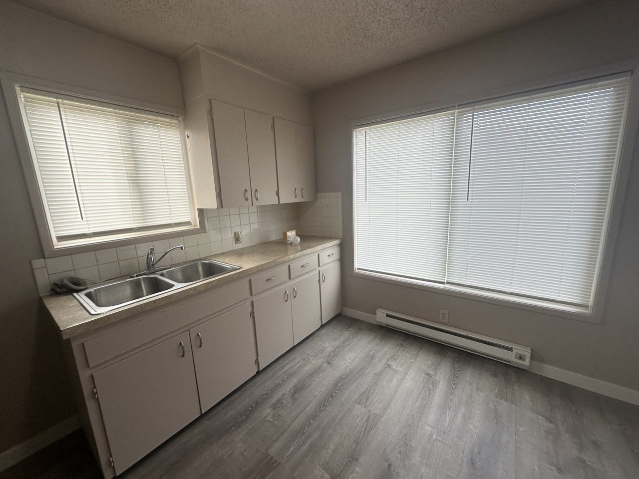 404-406 N 13Th St - Photo 4 of 8