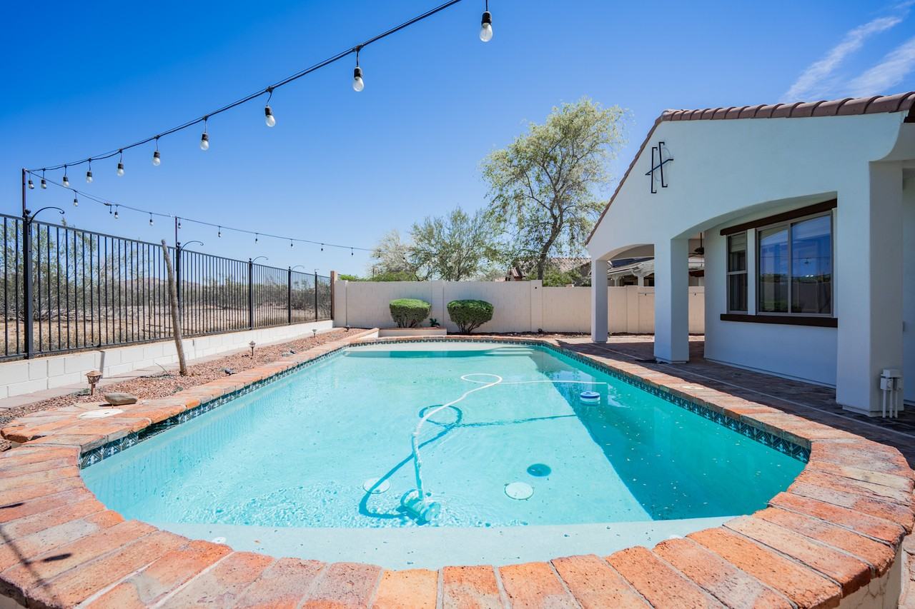 17564 W Verdin Rd - Photo 2 of 41