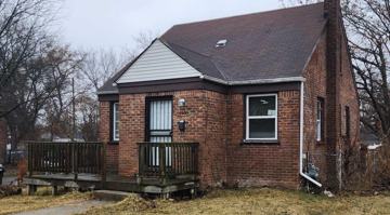 featured image of 14903 Woodmont Ave