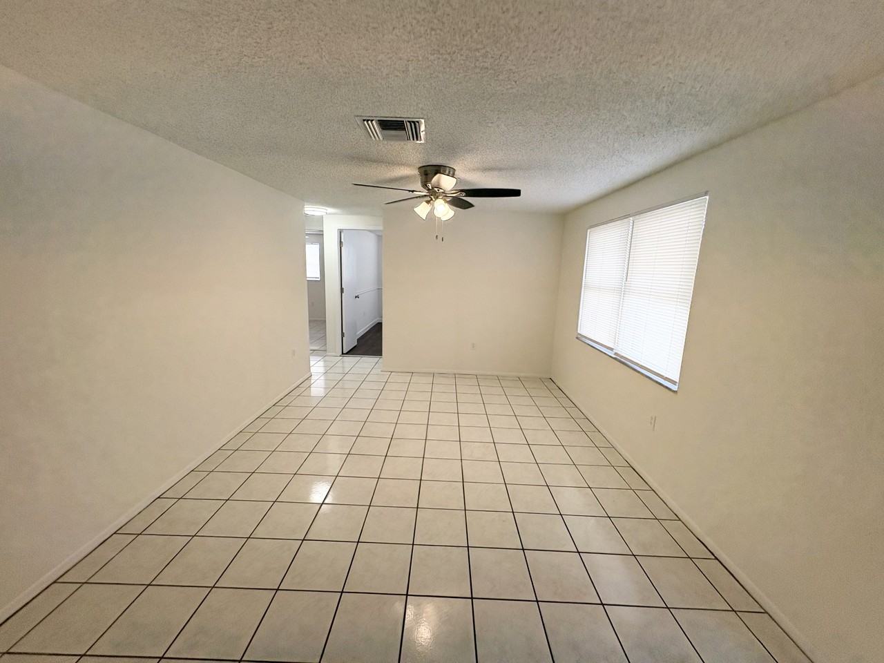 4616 Ackerman St - Photo 2 of 15