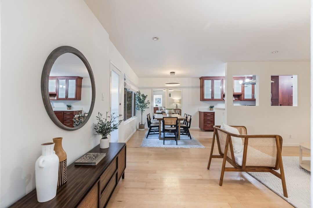 757 Ocean Ave - Photo 3 of 13