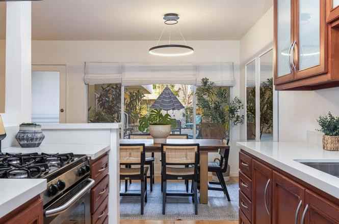 757 Ocean Ave - Photo 6 of 13