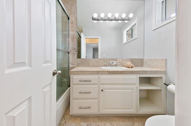 2002 4Th St - Photo 6 of 10