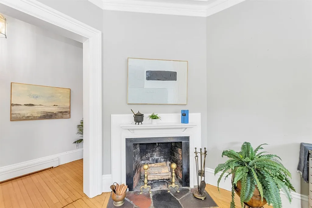 3 Gorham Ave - Photo 5 of 14