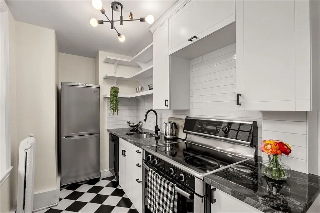 1 Primus Ave - Photo 3 of 12