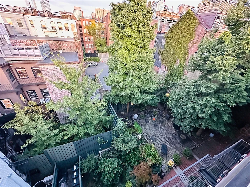 1 Primus Ave - Photo 7 of 12