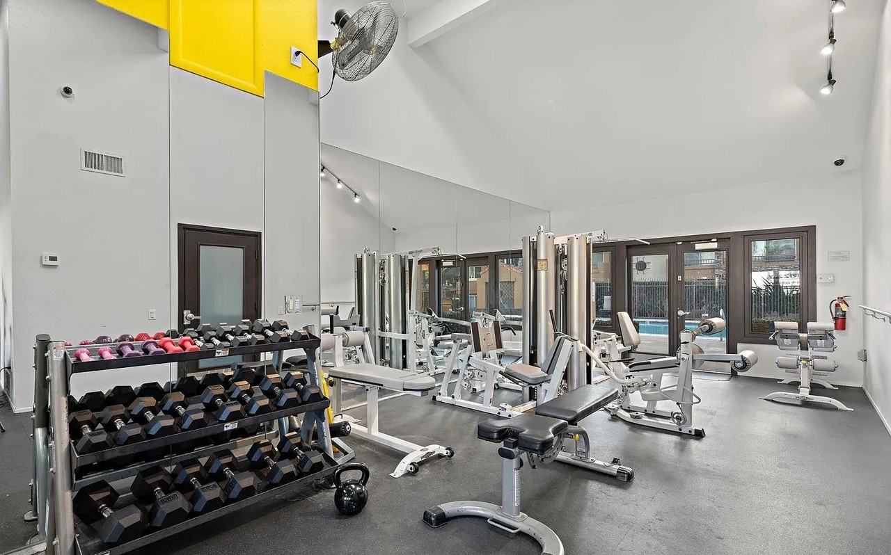 15347 Maturin Dr - Photo 3 of 16