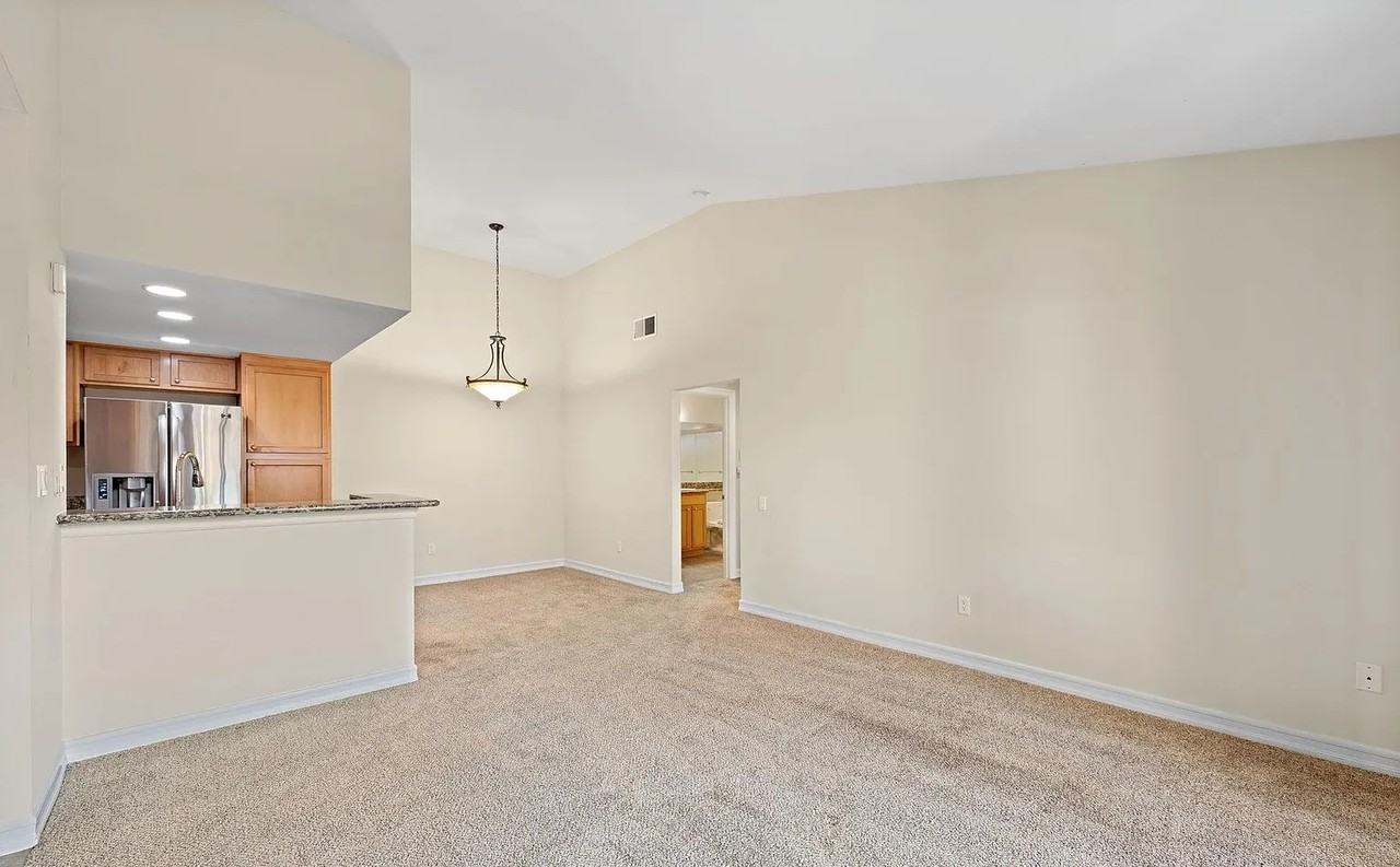 15347 Maturin Dr - Photo 4 of 16