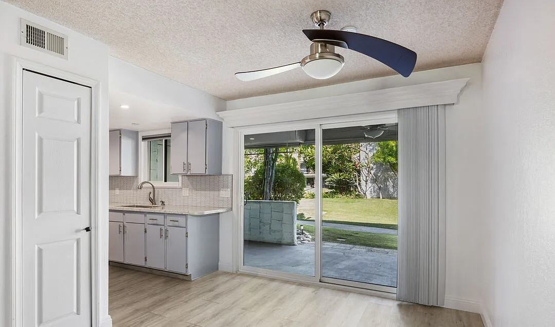 5175 E Waverly Dr - Photo 5 of 15