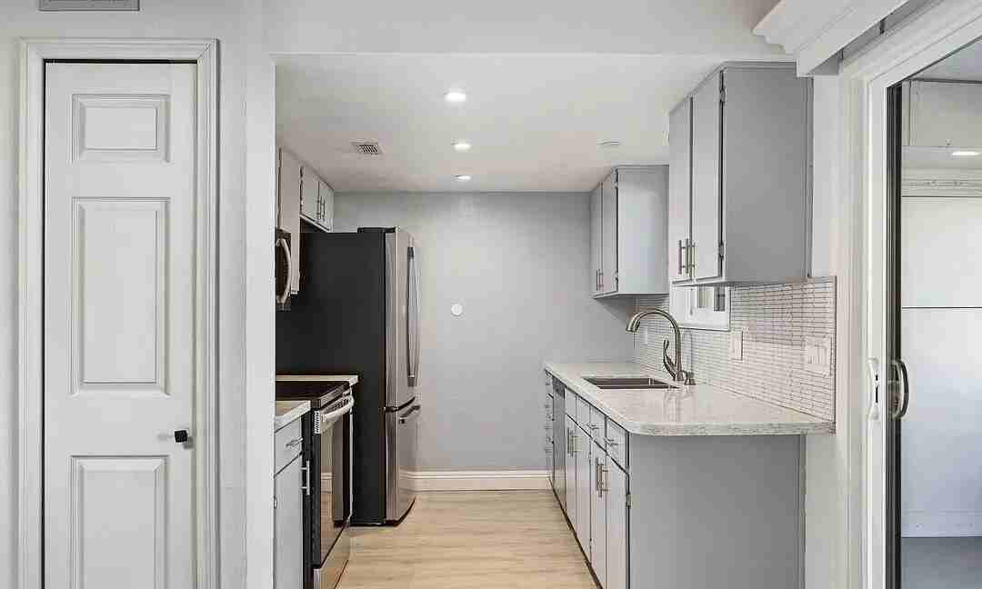 5175 E Waverly Dr - Photo 7 of 15