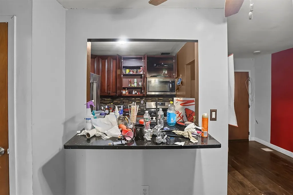 175 Clare Ave - Photo 3 of 11