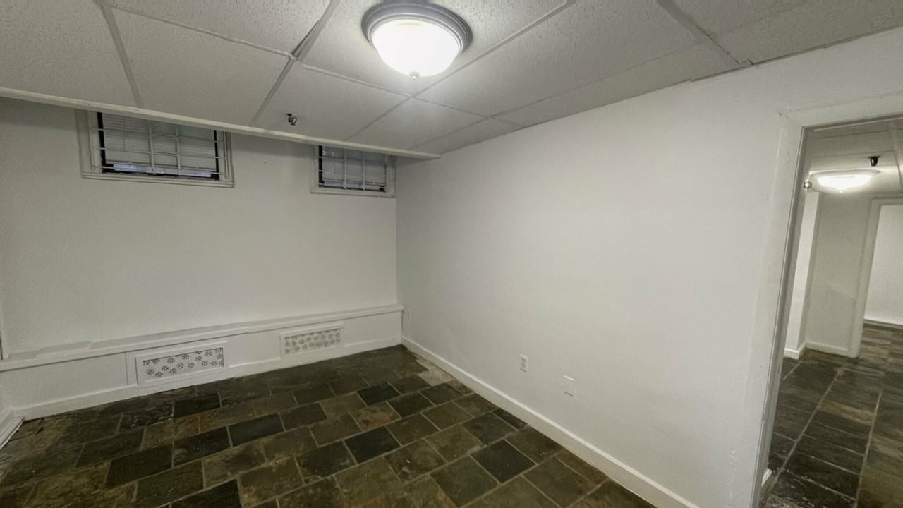 238 Hemenway St #B6 - Photo 3 of 12